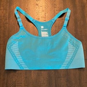 All in Motion Seamless Medium Support Blue Sports Bra, size M NWOT